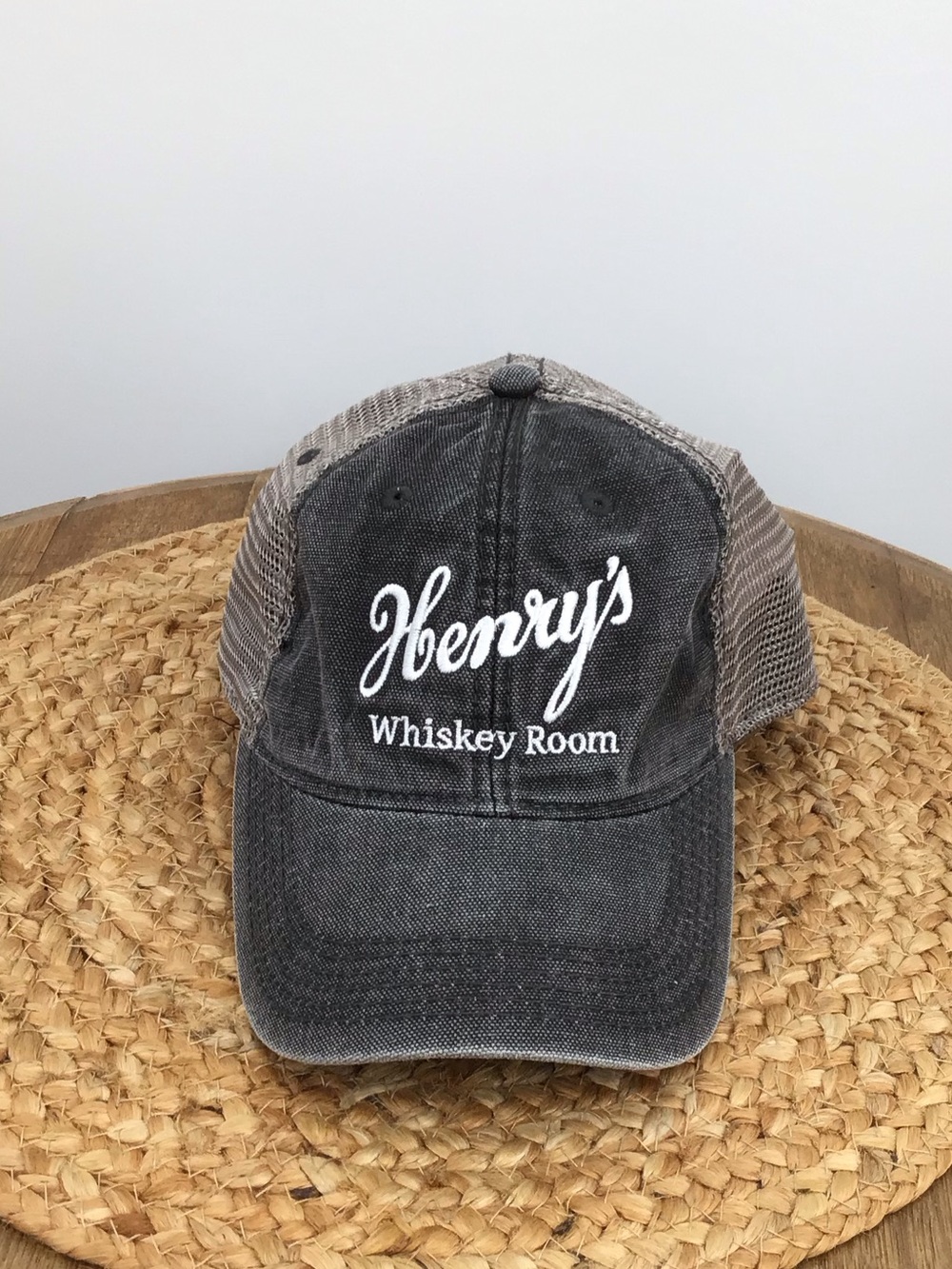 Henrys’s whiskey room trucker hat. Great condition. OS
